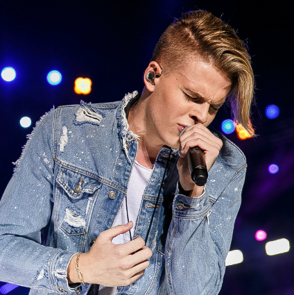 17362392_730154723823989_617307946880822881_n